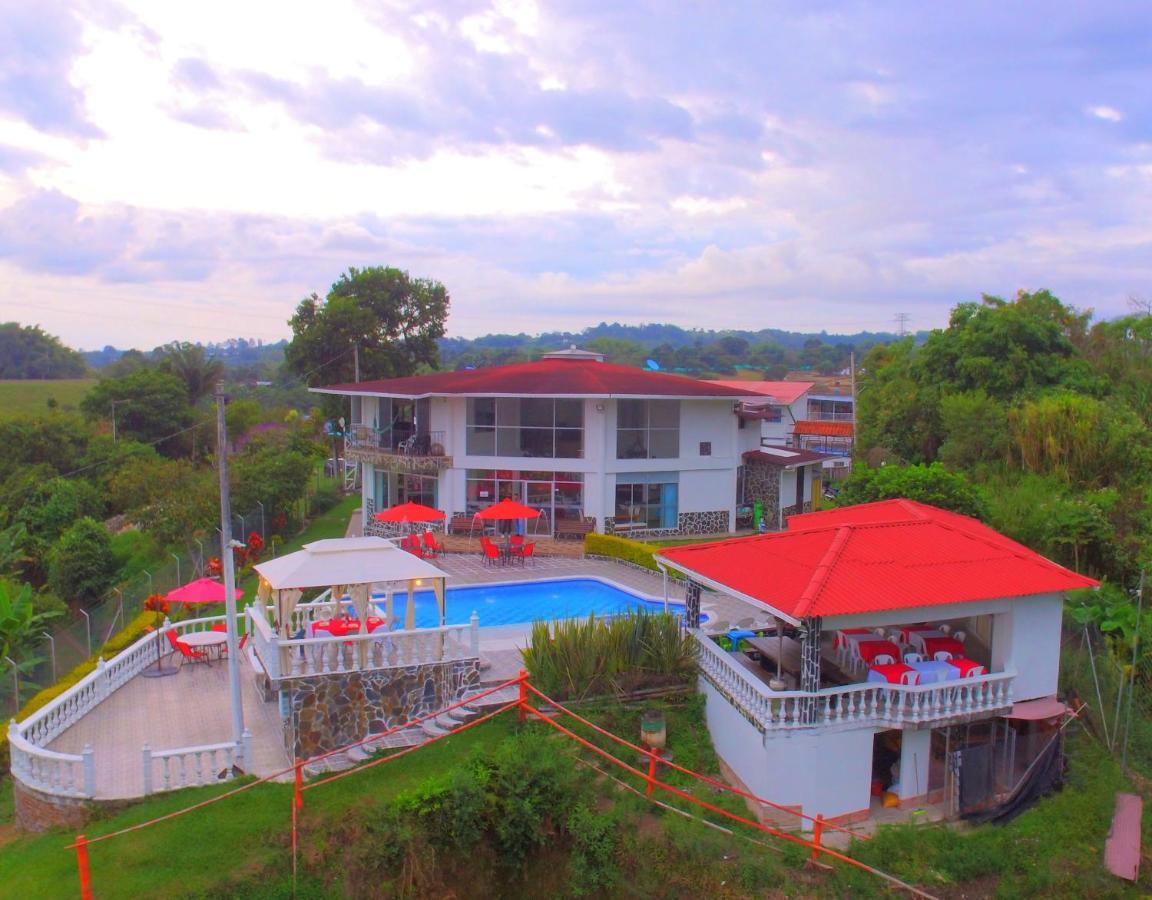 Country house Castillo Del Toro Armenia (Quindio)