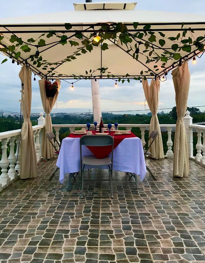Country house Castillo Del Toro Armenia (Quindio)